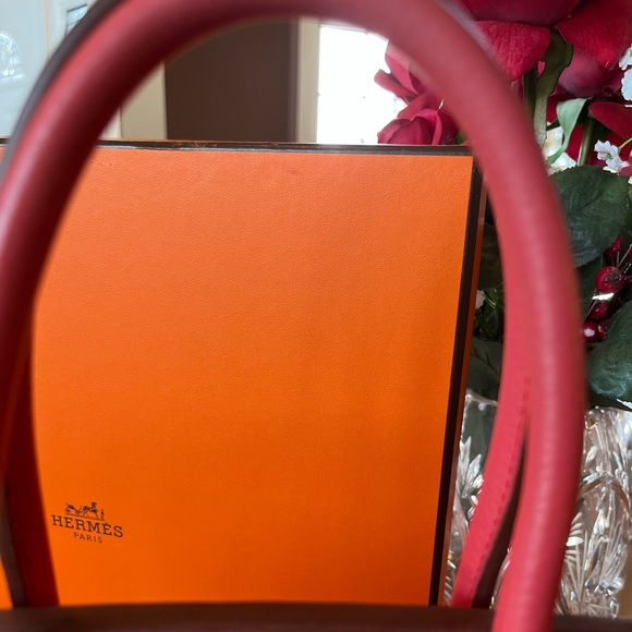 Hermes Birkin bag 🌹Bougainvillier Clemence GHW - Picture 11 of 13